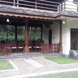 Resort 7Th Heaven Resorts